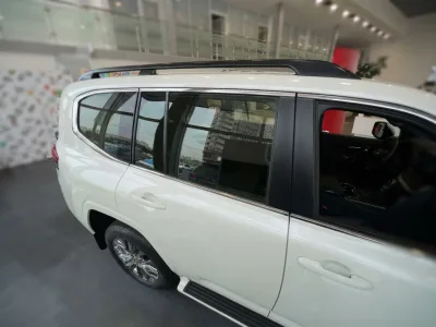 2026 Toyota Land Cruiser 300 ZX 3.5L V6 Petrol 5-Seater for export from Japan