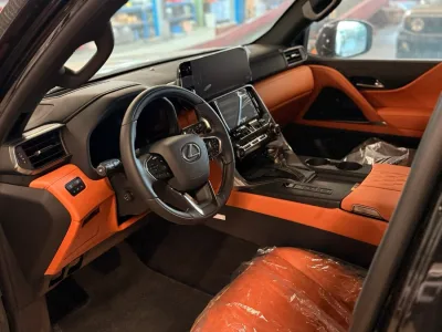 2026 Lexus LX 500d VIP 4-Seater / 3.3L Twin-Turbo Diesel AWD for export from Japan