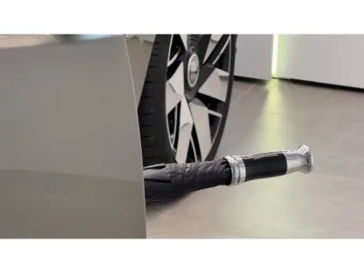 2025 Rolls-Royce Cullinan Right-Hand Drive SUV (No.109054) for export from Japan