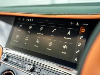 2026 Bentley Continental GTC 4.0 V8 Plug-in Hybrid for export from Japan