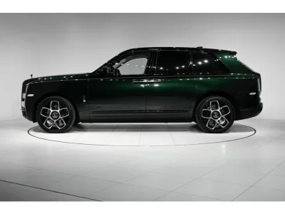 2025 ROLLS-ROYCE BLACK BADGE CULLINAN (No.109906) for export from Japan