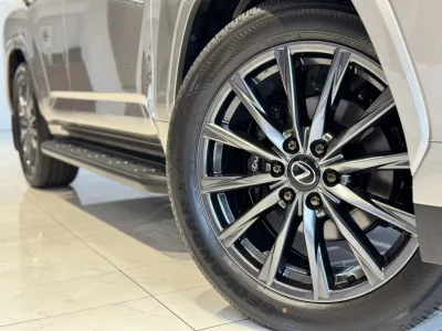 2025 Lexus LX 500d F Sport 5 Seater for export from Japan