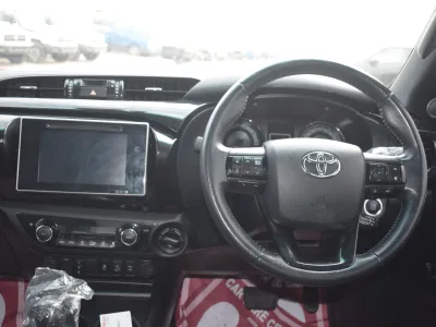 Toyota HiLux Rogue ( No-830696) for export from Japan