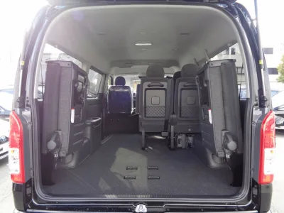 2025 Toyota Hiace 2.7 GL Long (No.960810) for export from Japan