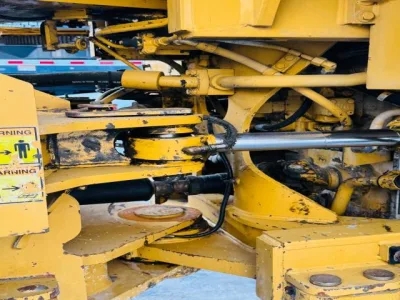 2007 CAT Wheel loader Type 966H Wheel Loader for export from Japan