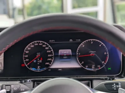 2022 Mercedes-Benz G-Class G400d AMG Line Diesel Turbo (No. 960566) for export from Japan