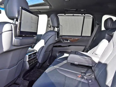 2022 Lexus LX600 SUV Liquid Metal/Black (No.480731) for export from Japan