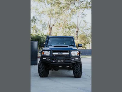 2023 Toyota Land Cruiser GXL Manual 4x4 Double Cab: Customized for Ultimate Adventure(No.960971) for export from Japan