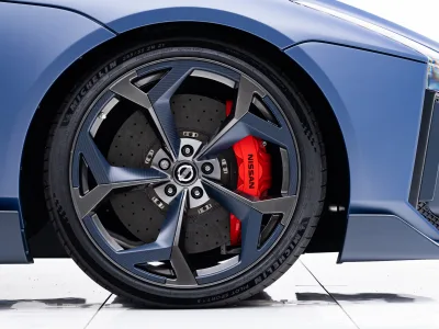 2019 Nissan GT-R 3.8 50th Anniversary 4WD - Limited Edition (No.960998) for export from Japan