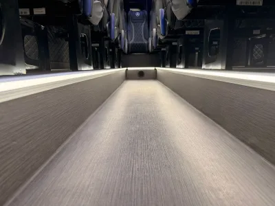 Mercedes-Benz Sprinter 519 CDI VIP / 20+1 Seats, 9-Speed Automatic for export from Japan