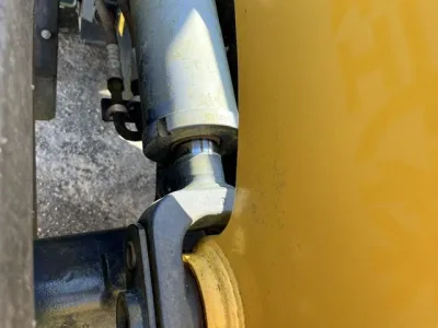 KOMATSU WA100-8 WHEEL LOADER (No.J0803) for export from Japan