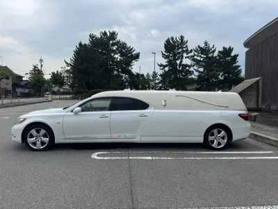 2006 Lexus LS460 White Limousine Hearse for export from Japan