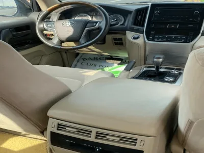 Toyota Land Cruiser GXR V8 2018 (NO-830716) for export from Japan