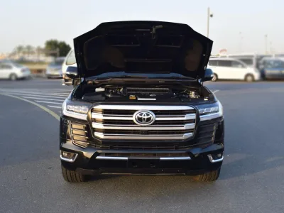 2018 Toyota Land Cruiser Sahara 4.4L Diesel 4WD – Black for export from Japan