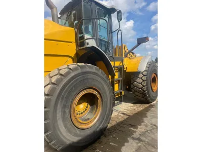 KAWASAKI -KCM- 90Z7 WHEEL LOADER (No.280867) for export from Japan