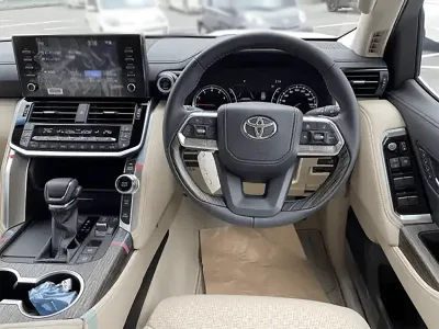 2024 Toyota LandCruiser VJA300W Sahara ZX 7 Seats (No.J0749) for export from Japan