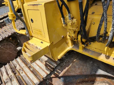 Komatsu  Excavator Machinery 2004  (No-J0705) for export from Japan