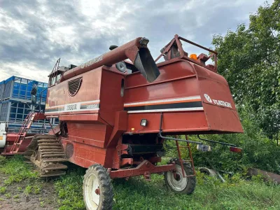 LAVERDA 3550R Combine Harvester (No.J0834) for export from Japan