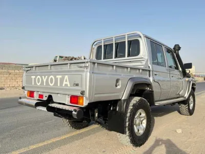 2018 Toyota Land Cruiser Double cab 4X4 (No.680580) for export from Japan