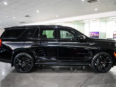 2026 GMC Yukon Denali Black-Out Edition 6.2L V8 4x4 for export from Japan