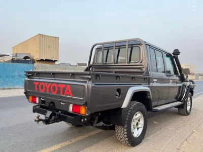 2014 Toyota LandCruiser Pick Up Double Cab Diesel  (No.680532) for export from Japan