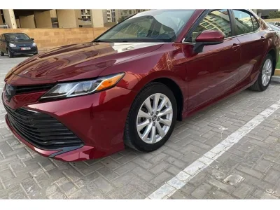 2019 Toyota Camry LE- (DOHC 16-valve) (No.680605) for export from Japan