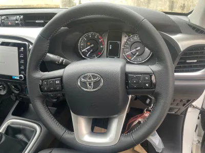 2022 TOYOTA HILUX REVO Double Cab 2.4 MT 4WD (Pickup) with Offroad Accessories ( No.560463) for export from Japan