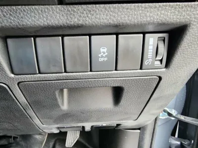 2025 Isuzu D-MAX X-RIDER Pickup (No.480766) for export from Japan
