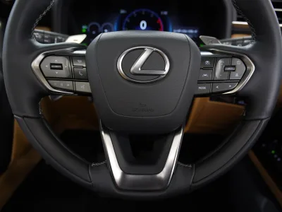2025 LEXUS LX700h 4WD | SONIC QUARTZ 7 Seater Hybrid for export from Japan