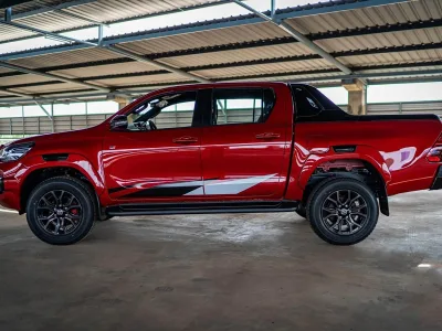 2022 RHD Toyota Hilux GR Sport double cab ( Pickup ) 2.8 automatic 4×4 (No.560461) for export from Japan