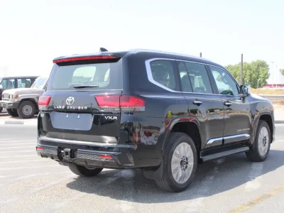 2026 Toyota Land Cruiser 300 VXR-Z Exclusive 3.3L Diesel 4WD for export from Japan
