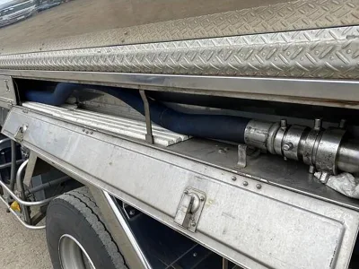 2010 ISUZU FORWARD PKG-FSR34S2 Tank Truck (No.J0750) for export from Japan