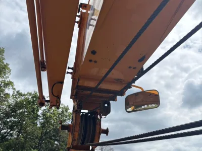 1992 KATO SR-250 25-Ton Rough Terrain Crane for export from Japan