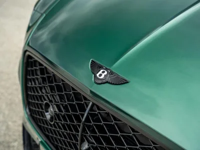 2026 Bentley Continental GTC 4.0 V8 Plug-in Hybrid for export from Japan
