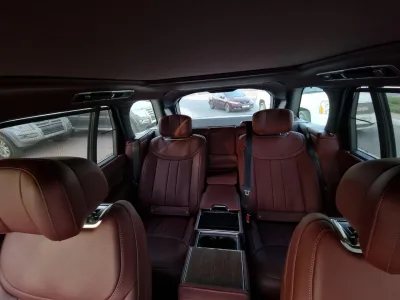 2025 Land Rover Range Rover Autobiography (No.680557) for export from Japan
