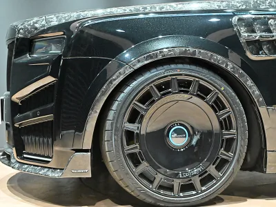 2025 Rolls-Royce Black Badge Cullinan Series II 6.75 4WD MANSORY for export from Japan