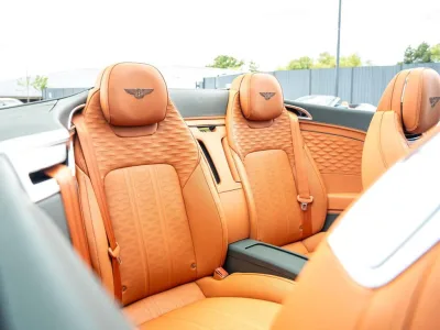 2026 Bentley Continental GTC 4.0 V8 Plug-in Hybrid for export from Japan