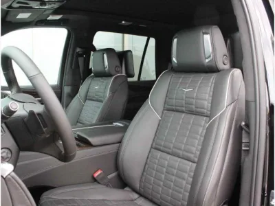 2025 CADILLAC SCALADE Sport (No.108905) for export from Japan