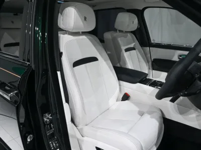 2025 ROLLS-ROYCE BLACK BADGE CULLINAN (No.109906) for export from Japan