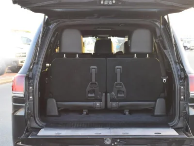 2018 Toyota Land Cruiser Sahara 4.4L Diesel 4WD – Black for export from Japan