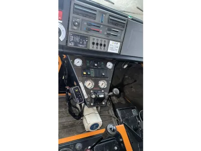 Mercedes Unimog U1450 – Square Cab, Long Wheel Base, Capable of Railway Repair & Operations(No.J1012) for export from Japan