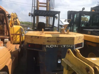 KOMATSU FD150E-5 Used Forklift (Capacity 15t) (No.J0643) for export from Japan