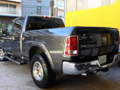 2018 Dodge Ram Truck Laramie 4WD (No.960911) for export from Japan