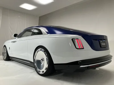 2025 Rolls-Royce Spectre Base Grade (No.960989) for export from Japan