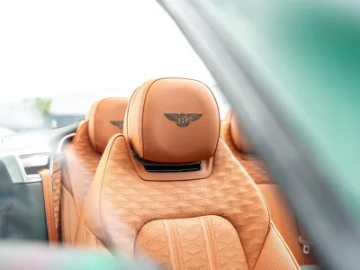 2026 Bentley Continental GTC 4.0 V8 Plug-in Hybrid for export from Japan