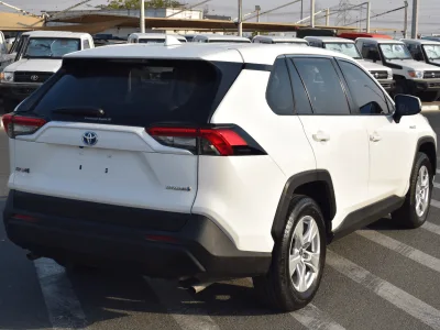 Toyota RAV4 Hybrid Leather White 2020 (No-830704) for export from Japan