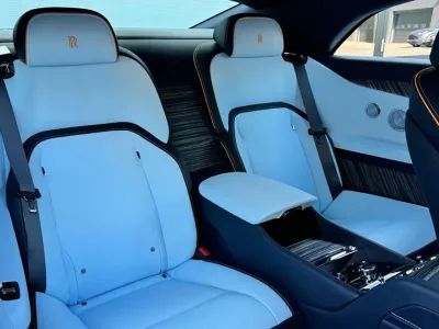 2025 Rolls-Royce Spectre: The Epitome of Luxury and Innovation (No.960966) for export from Japan