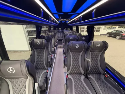 Mercedes-Benz Sprinter 519 CDI VIP / 20+1 Seats, 9-Speed Automatic for export from Japan