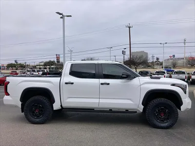 2025 Toyota Tundra Hybrid TRD Pro for export from Japan