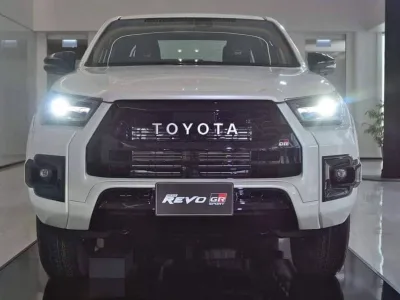 2022 RHD Toyota Hilux GR Sport double cab ( Pickup ) 2.8 automatic 4×4 ( No.560462) for export from Japan